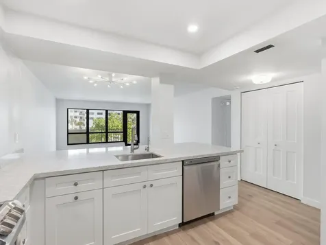 5000 N Ocean Boulevard Lauderdale By The Sea FL 33308