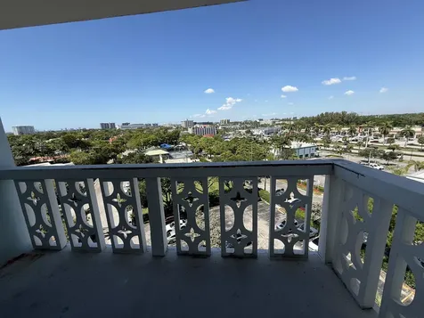 13155 Ixora Court North Miami FL 33181