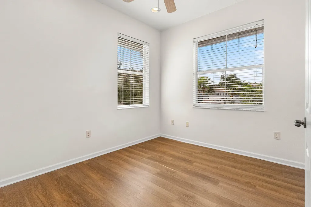 1213 Via Fatini Boynton Beach FL 33426