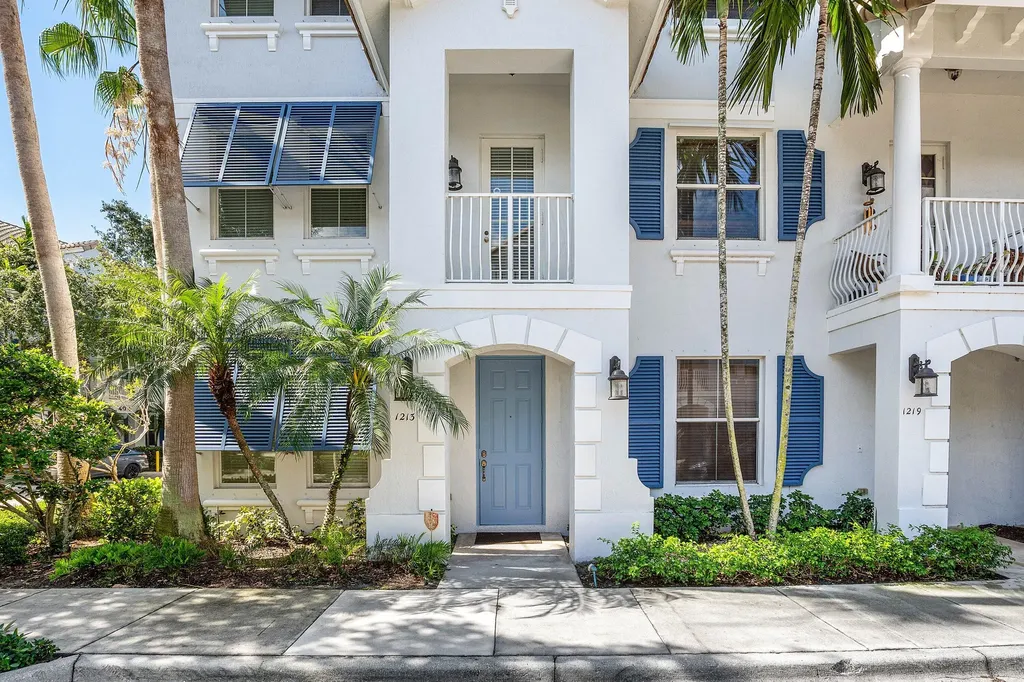 1213 Via Fatini Boynton Beach FL 33426