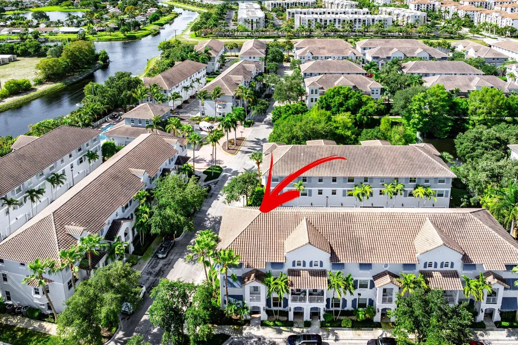 1213 Via Fatini Boynton Beach FL 33426
