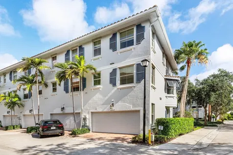 1213 Via Fatini Boynton Beach FL 33426