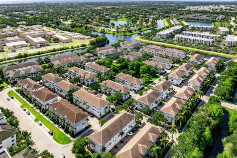 1213 Via Fatini Boynton Beach FL 33426