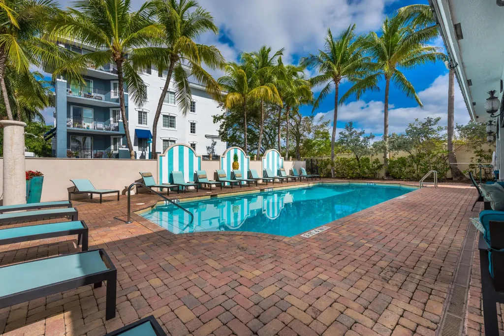 255 NE 3rd Avenue Delray Beach FL 33444