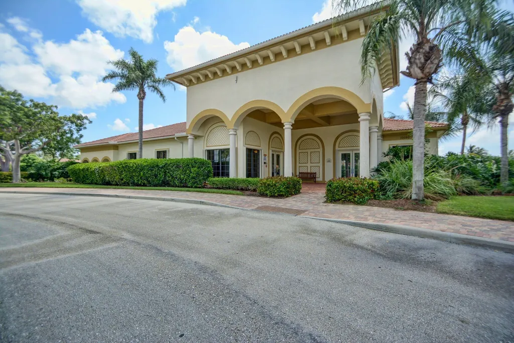 7175 Boscanni Drive Boynton Beach FL 33437