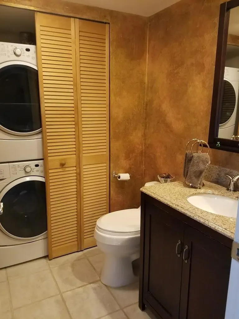 223 2nd Lane Palm Beach Gardens FL 33418