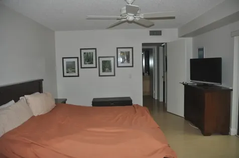 223 2nd Lane Palm Beach Gardens FL 33418