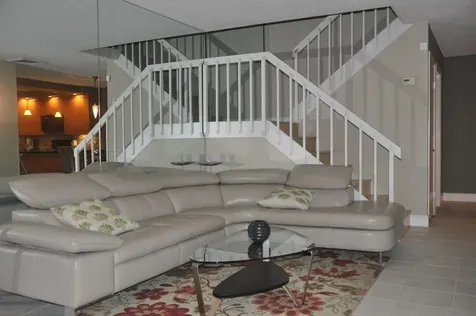 223 2nd Lane Palm Beach Gardens FL 33418