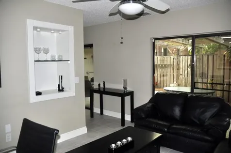 223 2nd Lane Palm Beach Gardens FL 33418