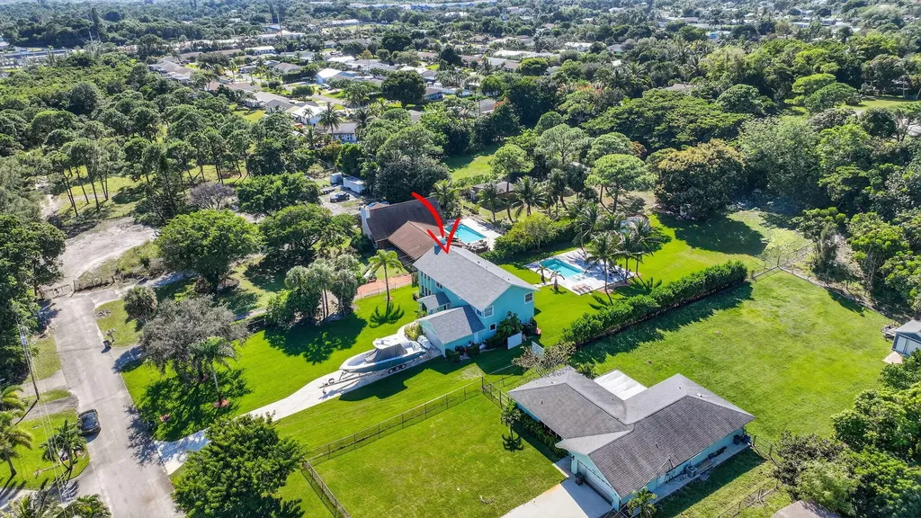 6701 Hillside Lane Lake Worth FL 33462