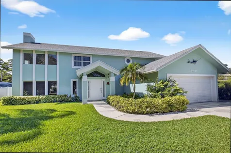 6701 Hillside Lane Lake Worth FL 33462