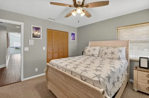 6701 Hillside Lane Lake Worth FL 33462