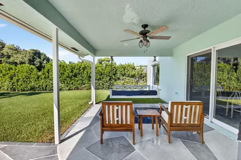 6701 Hillside Lane Lake Worth FL 33462