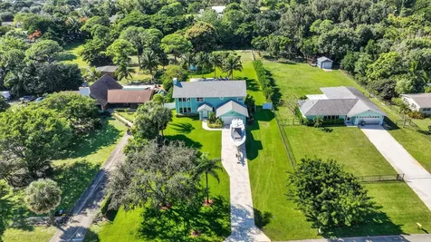 6701 Hillside Lane Lake Worth FL 33462
