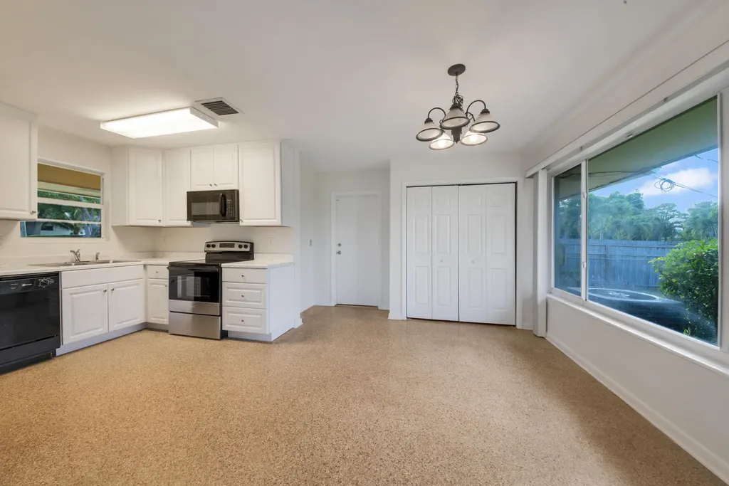 2022 Collier Avenue Lake Worth FL 33461