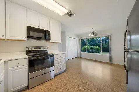 2022 Collier Avenue Lake Worth FL 33461