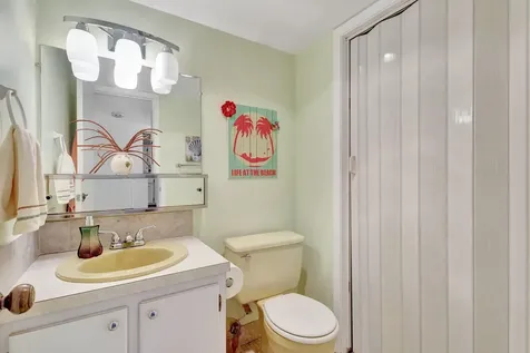 52 Plymouth F West Palm Beach FL 33417