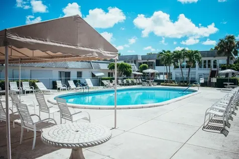 52 Plymouth F West Palm Beach FL 33417