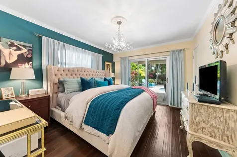 18 NW 25th Court Delray Beach FL 33444
