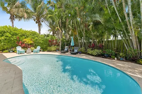 18 NW 25th Court Delray Beach FL 33444