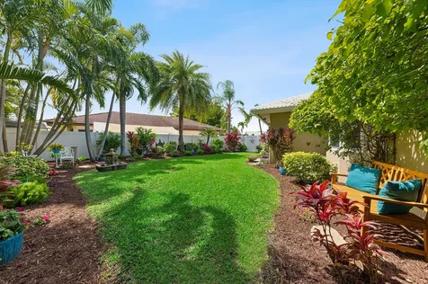 18 NW 25th Court Delray Beach FL 33444