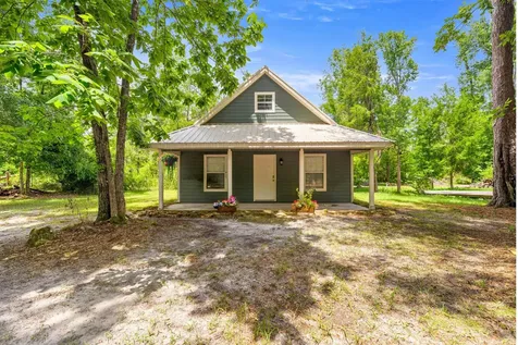 694 SW Quarter Lane Fort White FL 32038