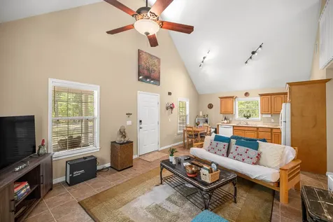 694 SW Quarter Lane Fort White FL 32038