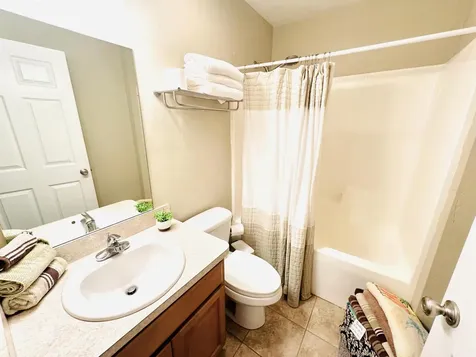 694 SW Quarter Lane Fort White FL 32038