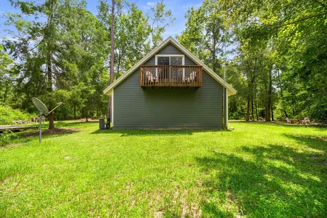 694 SW Quarter Lane Fort White FL 32038