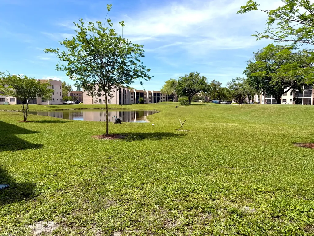 2793 NW 104th Avenue Sunrise FL 33322