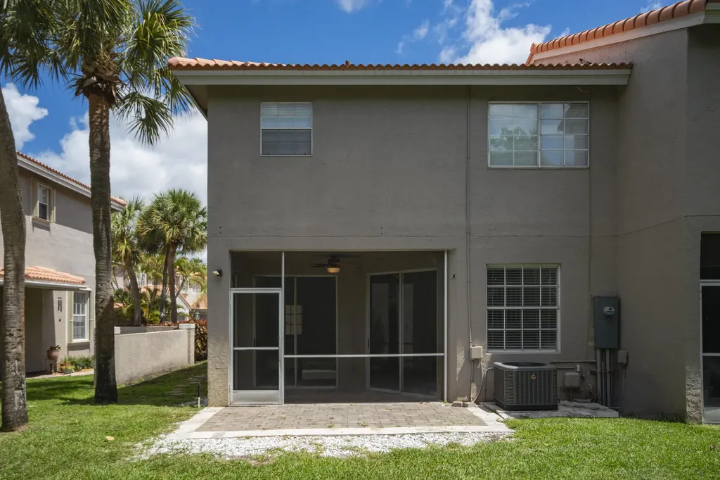 20970 Via Olander Boca Raton FL 33428