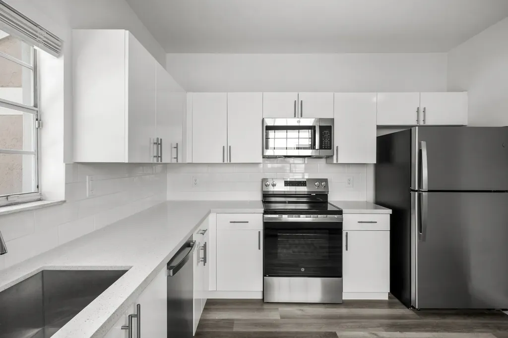 20970 Via Olander Boca Raton FL 33428
