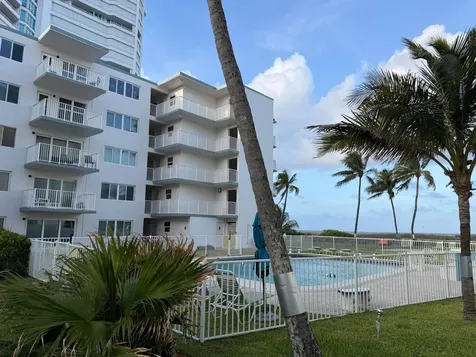 1750 S Ocean Boulevard Lauderdale By The Sea FL 33062