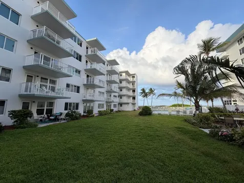 1750 S Ocean Boulevard Lauderdale By The Sea FL 33062