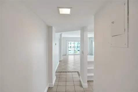 1750 S Ocean Boulevard Lauderdale By The Sea FL 33062