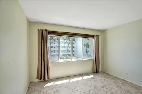 1750 S Ocean Boulevard Lauderdale By The Sea FL 33062