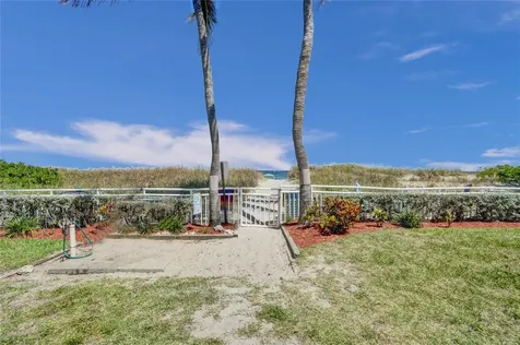 1750 S Ocean Boulevard Lauderdale By The Sea FL 33062