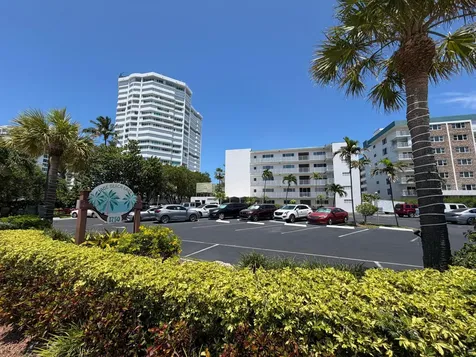 1750 S Ocean Boulevard Lauderdale By The Sea FL 33062