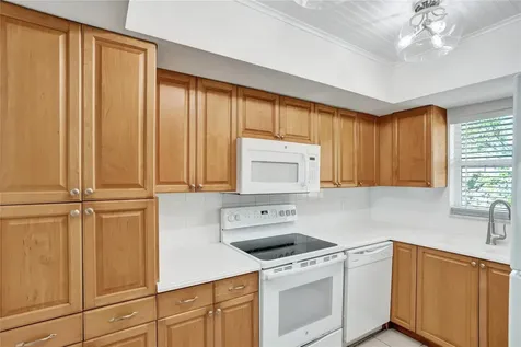 1750 S Ocean Boulevard Lauderdale By The Sea FL 33062