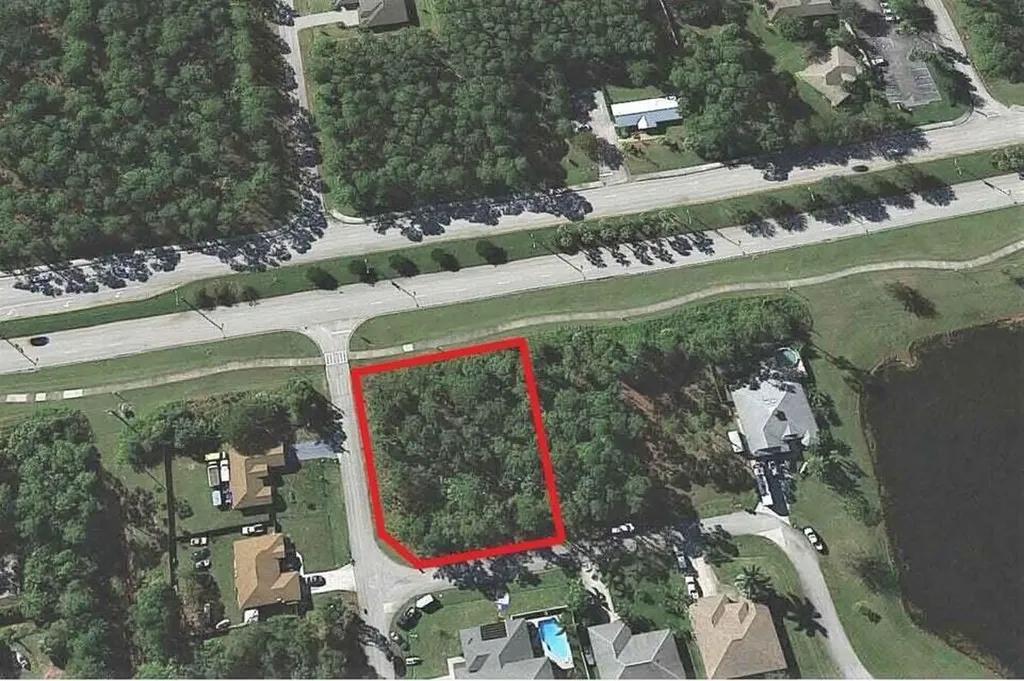 1110 SW East Louise Circle Port St Lucie FL 34953