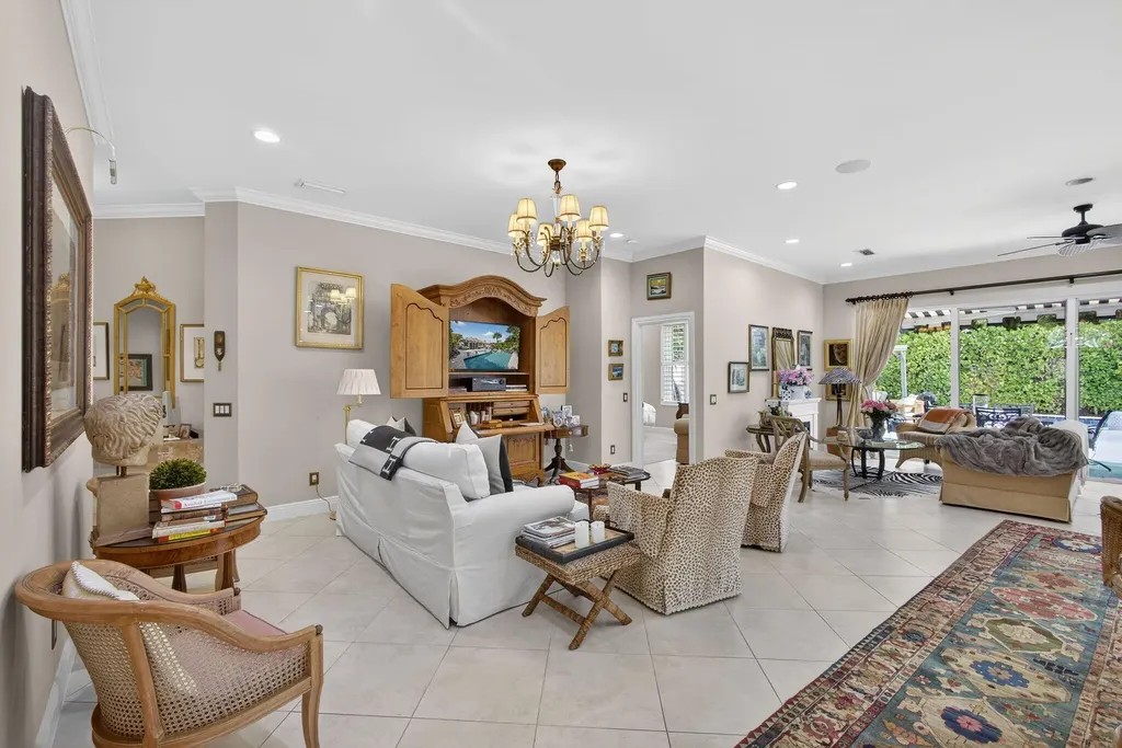 1180 Gator Trail West Palm Beach FL 33409