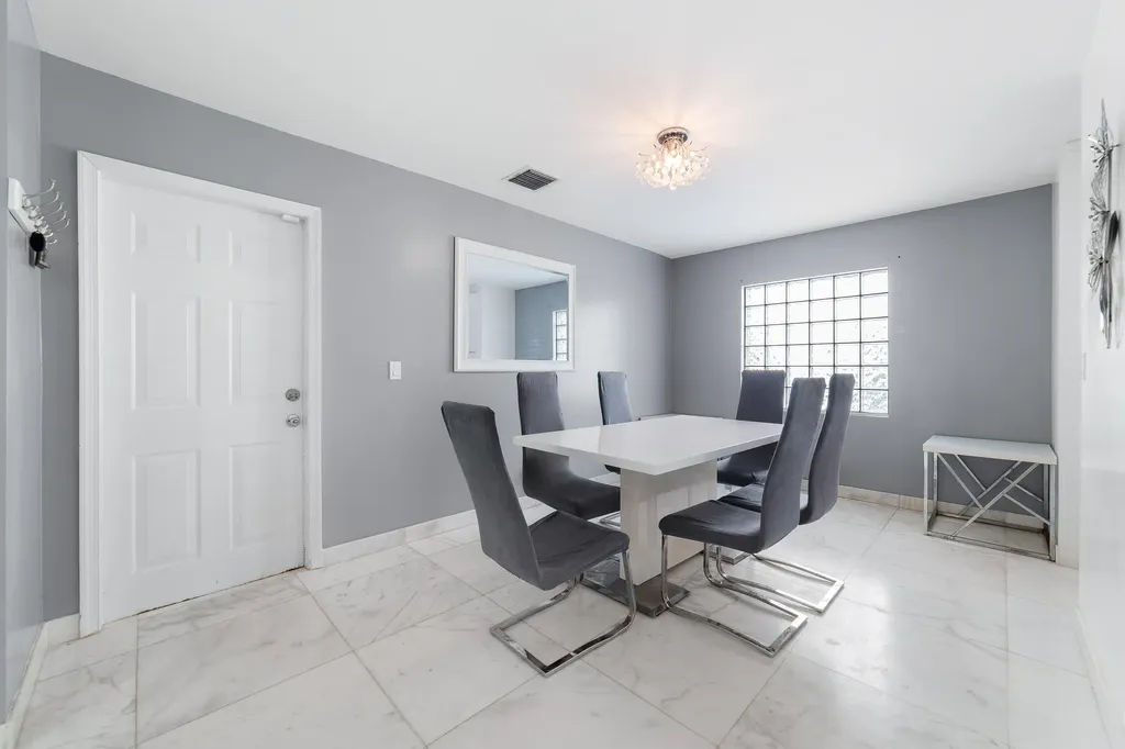 11930 Donlin Drive Wellington FL 33414