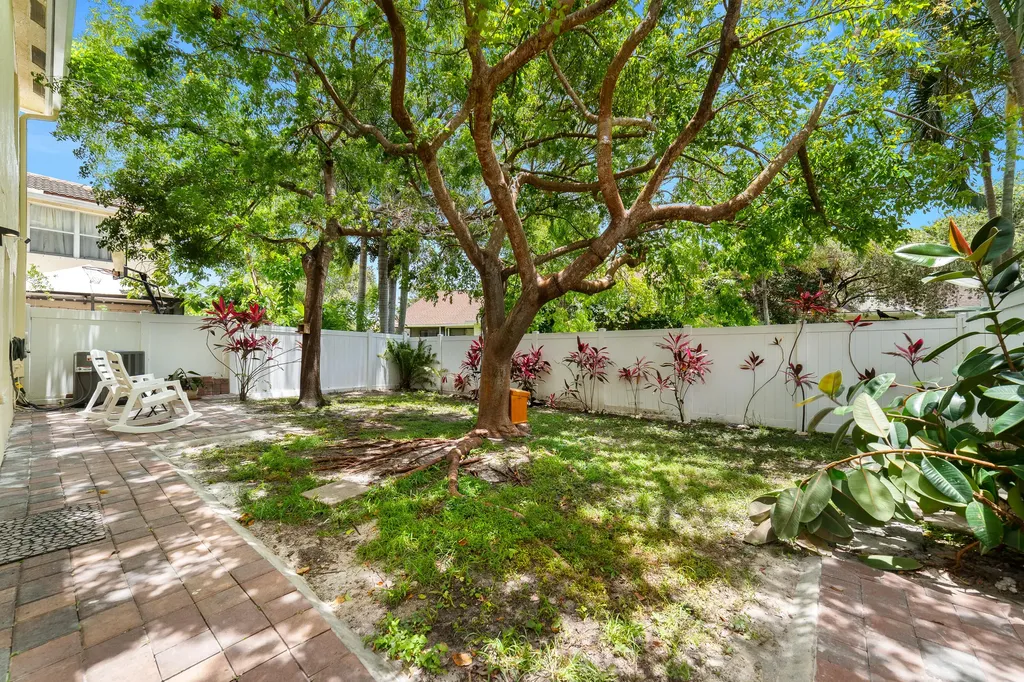 11930 Donlin Drive Wellington FL 33414