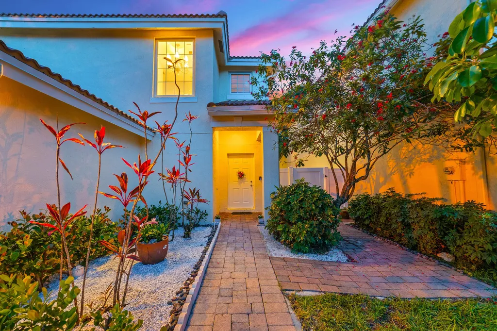 11930 Donlin Drive Wellington FL 33414