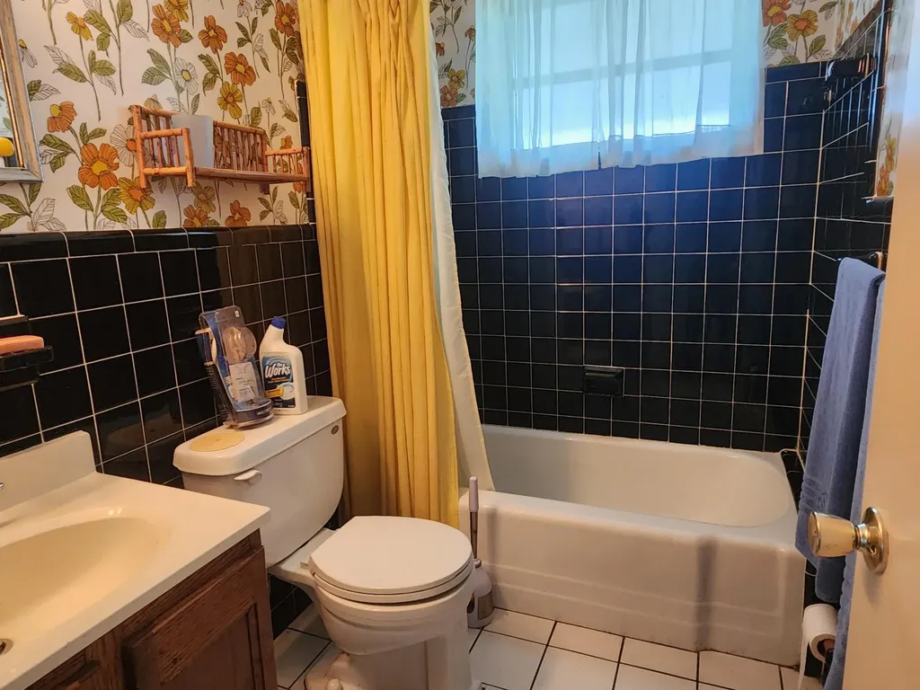 1624 NE 31st Court Pompano Beach FL 33064