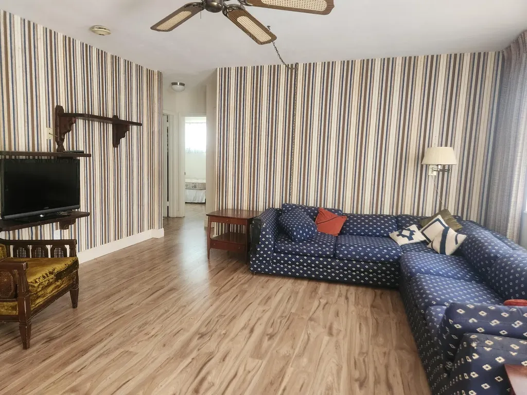 1624 NE 31st Court Pompano Beach FL 33064