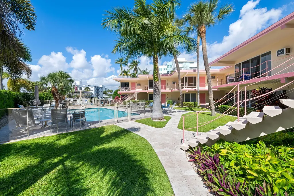 2825 NE 33rd Fort Lauderdale FL 33308