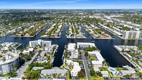 2825 NE 33rd Fort Lauderdale FL 33308
