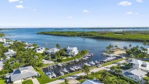 4873 SE Bayshore Terrace Stuart FL 34997
