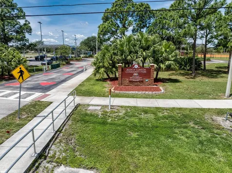3419 SE Hart Circle Port St Lucie FL 34984